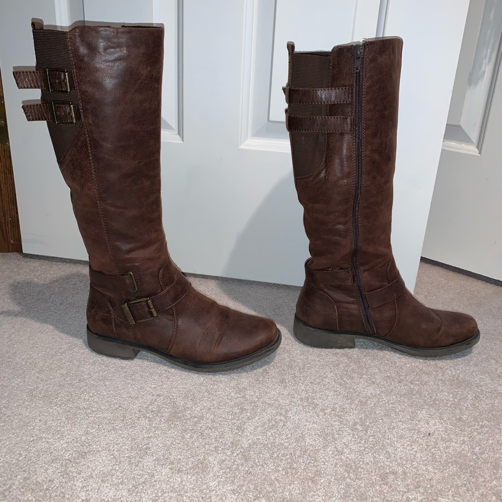 Bare Traps Boots